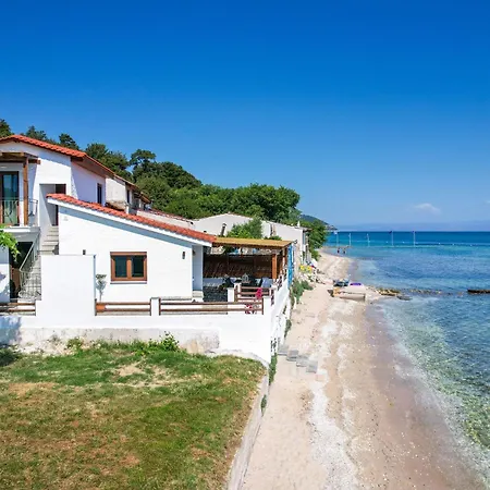 Appartement Aigialos *