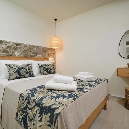 Apartament Aigialos *