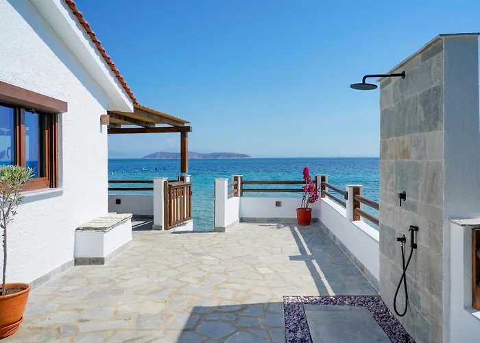 Aigialos * Λιμένας